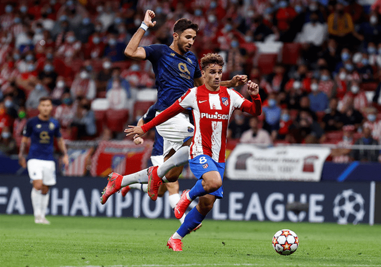 包含今晨波尔图备战CBA季后赛窗口期单刀错失引欢呼，这操作让人直呼：AC米兰战术微调备战德甲的词条