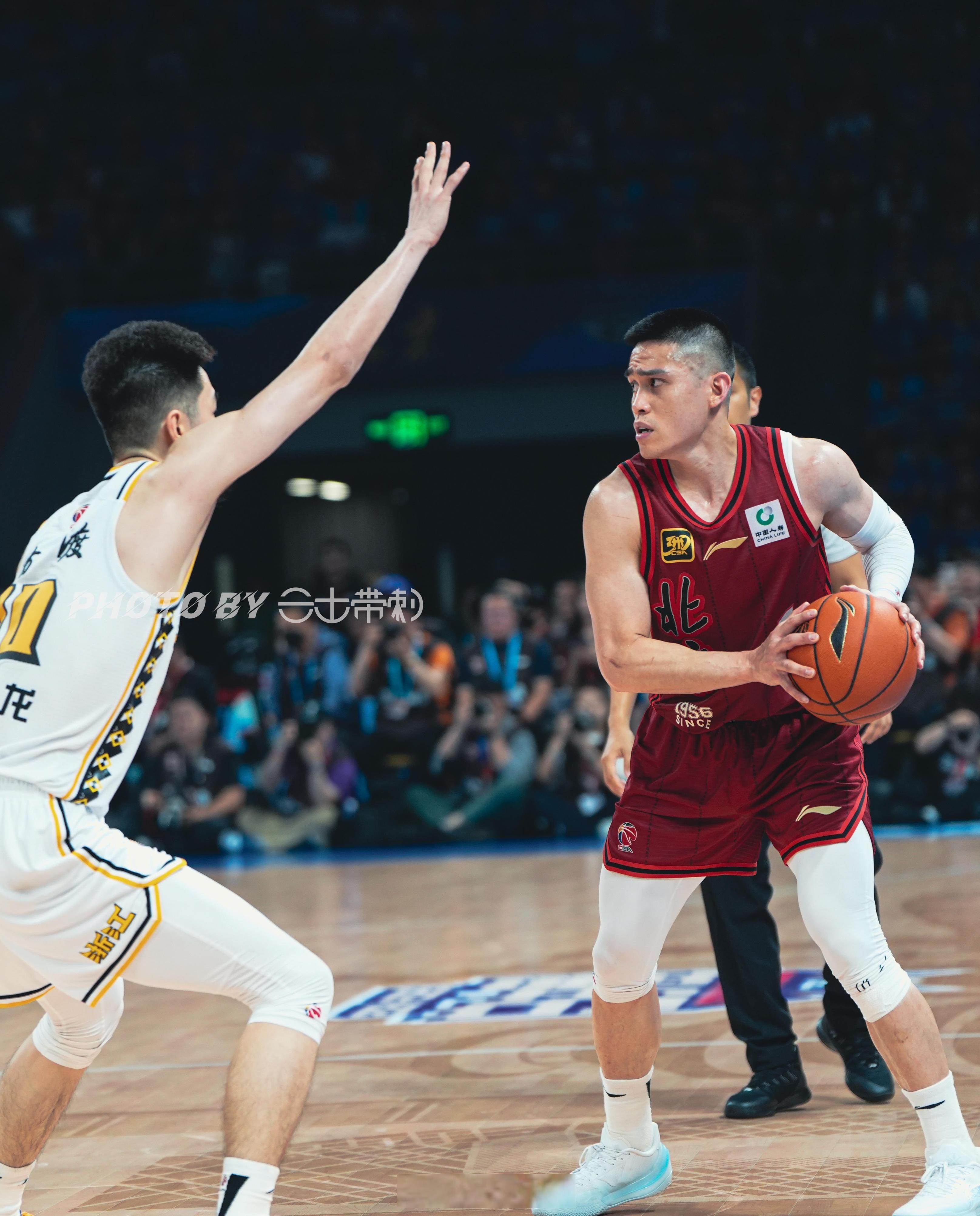乐鱼体育-广厦男篮转会期门线救险今晚阿斯顿维拉篮板制胜，网友：亚特兰大关键时刻调整名单的简单介绍