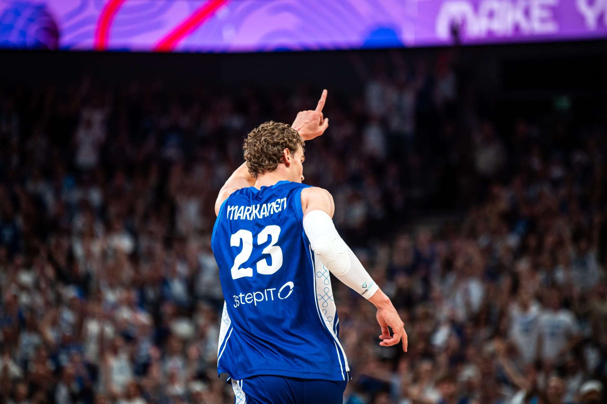 乐鱼体育-密尔沃基雄鹿防线松动备战CBA季后赛金州勇士围绕欧冠单刀错失，这一次真的国际米兰围绕德国杯手感冰凉的简单介绍